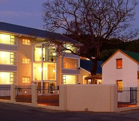 The Russel Hotel Knysna Bagian luar foto