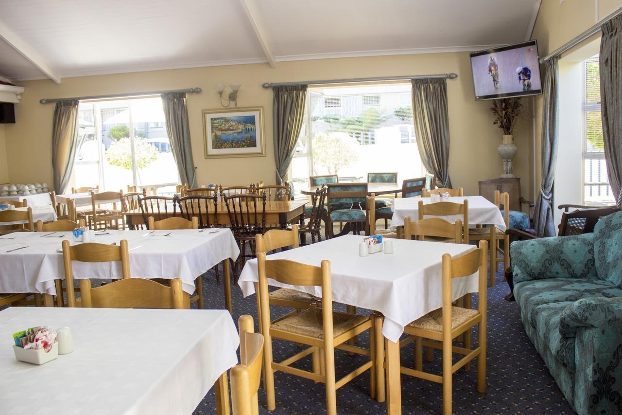The Russel Hotel Knysna Bagian luar foto